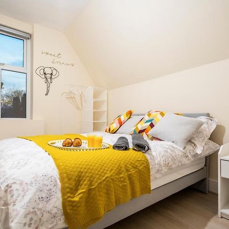 Deluxe 2-Bedroom Flat With Free Parking Бірмінгем Екстер'єр фото